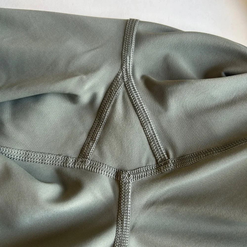 lululemon athletica Green Leggings - Picture 15 of 16